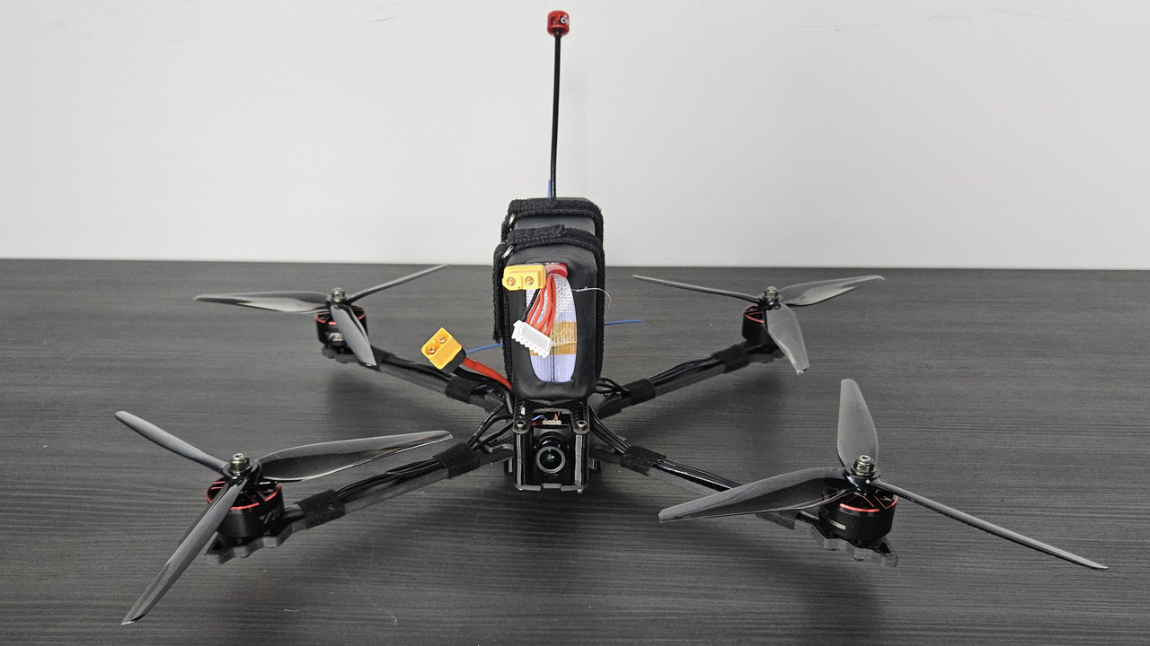 Квадрокоптер FPV JET-8